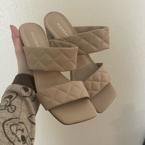 Steve Madden Nude high heels size 7